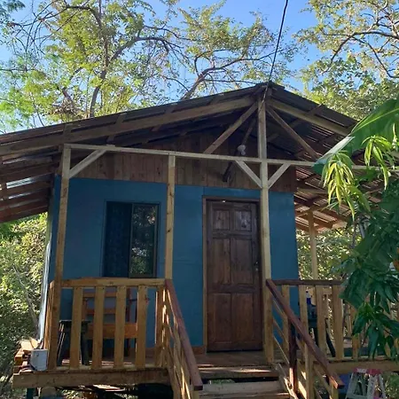 Nieves Surf Hostel And Camping.